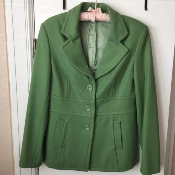 Kenzie Three Button Blazer - Picture 3 of 8